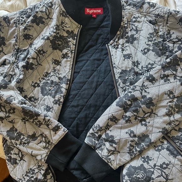 Supreme Black and Gray Floral Bomber Jacket - Picture 1 of 4